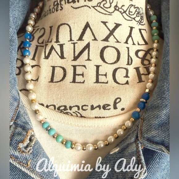 Pearls and blue gemstones Colorblock beaded short necklace - Picture 1 of 4